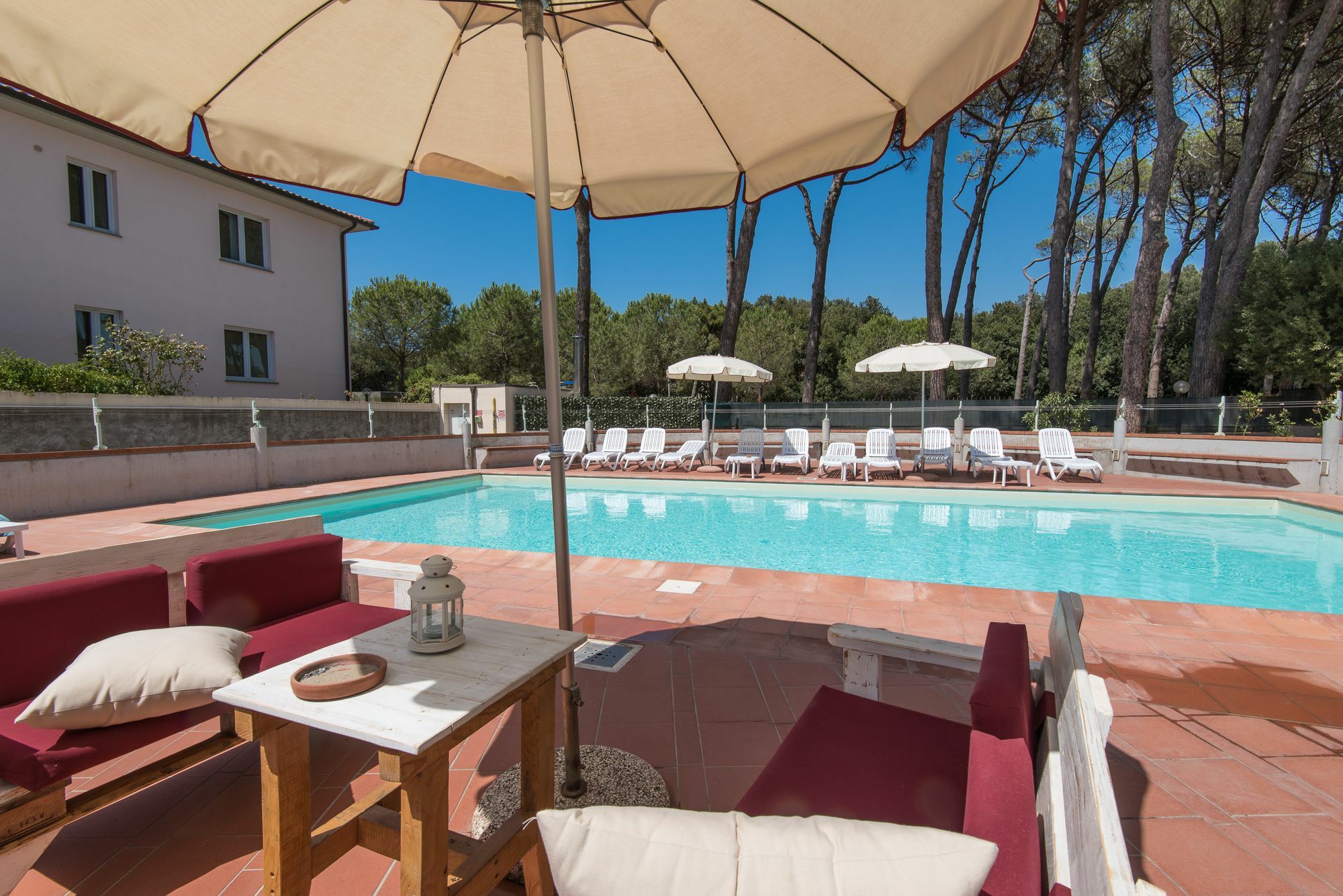 Hotel Kon Tiki San Vincenzo Buitenkant foto