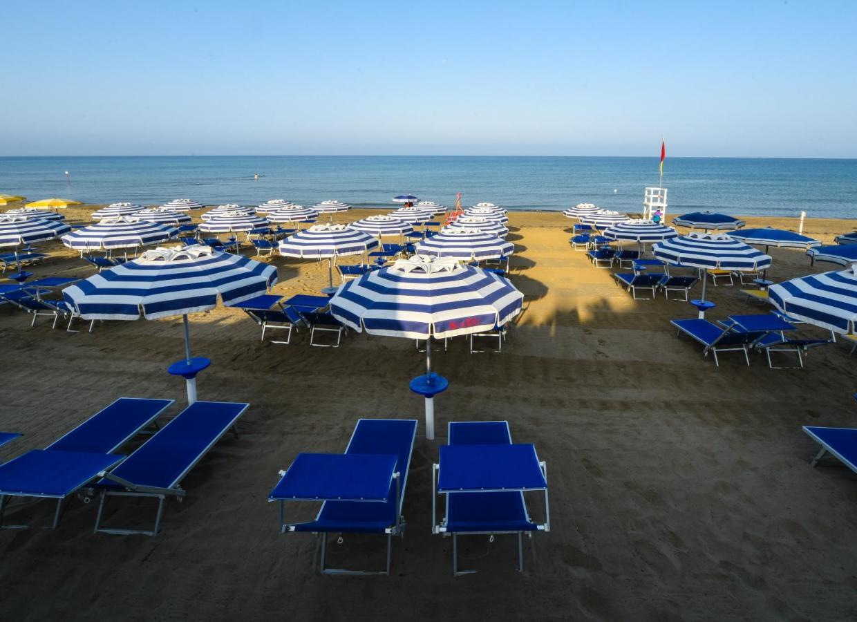 Hotel Kon Tiki San Vincenzo Buitenkant foto