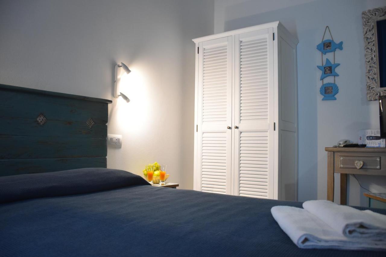 Hotel Kon Tiki San Vincenzo Buitenkant foto